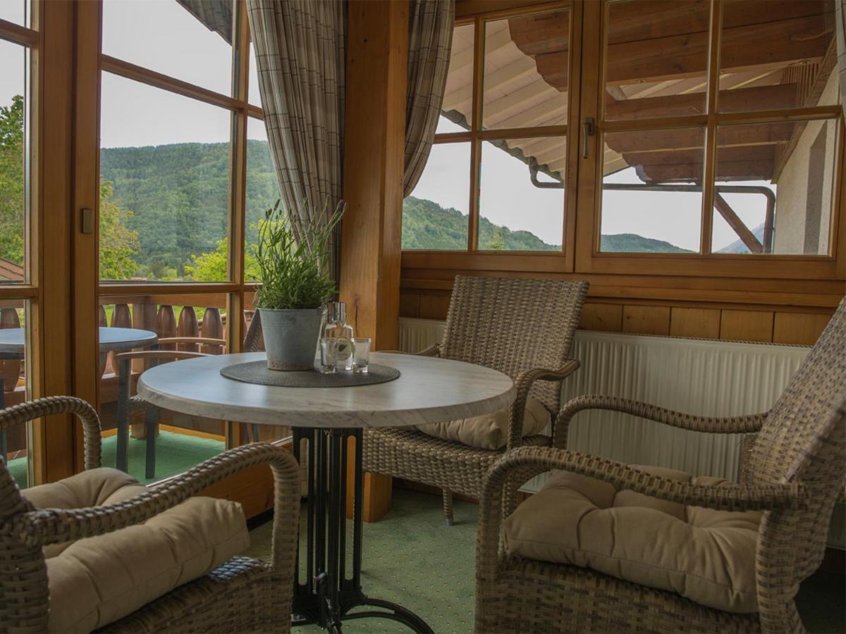 Haus Jaeger Ferienwohnungen Mit Indoor-Pool Inkl. Chiemgaukarte Рупольдінг Екстер'єр фото